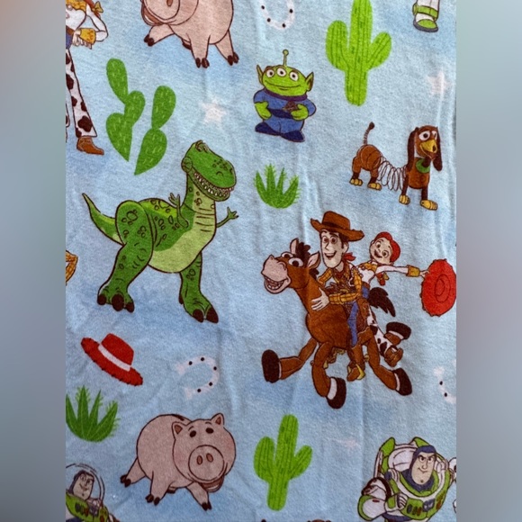 🧸LS Toy Story Crib Sheet🧸 - Picture 10 of 10